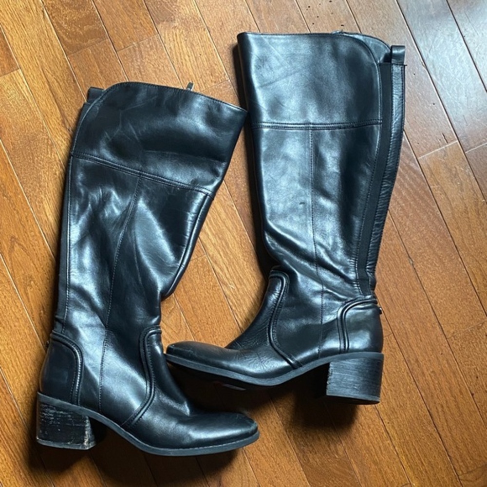 $299 Marc Fisher leather size 8.5 Black Leather Knee-High Boots